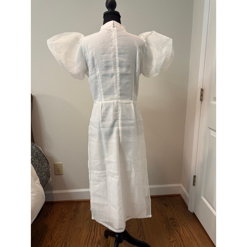 VII Modern Ao Dai Vietnamese Dress in White - Picture 6 of 9